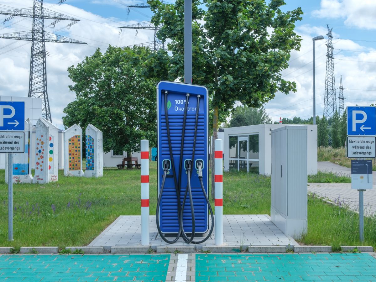Borne de recharge pour véhicule électrique